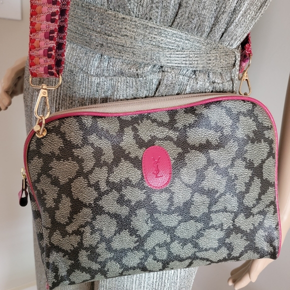 $350 Final DEAL🔥 Authentic Vintage YSL clutch Bag - Picture 4 of 10